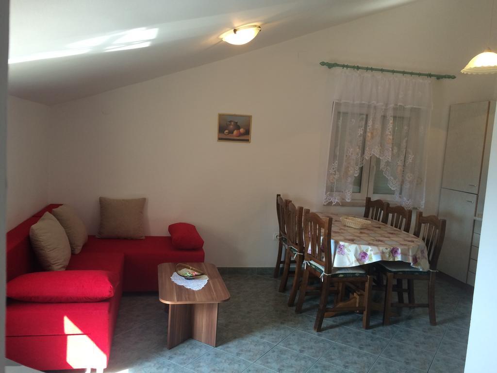 Apartment Kolundzic Novi Vinodolski Zimmer foto