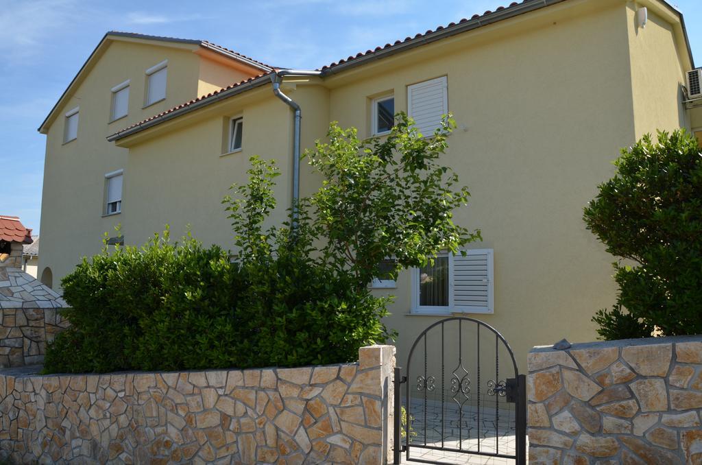 Apartment Kolundzic Novi Vinodolski Exterior foto